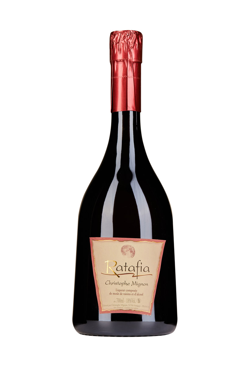 Spirituose_Ratafia_Flasche_Produktfoto
